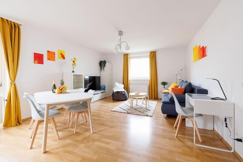 New! Cozy & Lovely Home In The 3Rd District Wenen Buitenkant foto