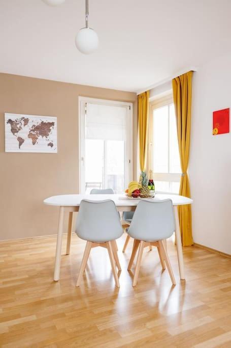 New! Cozy & Lovely Home In The 3Rd District Wenen Buitenkant foto