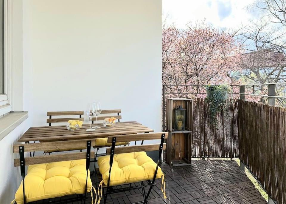 New! Cozy & Lovely Home In The 3Rd District Wenen Buitenkant foto